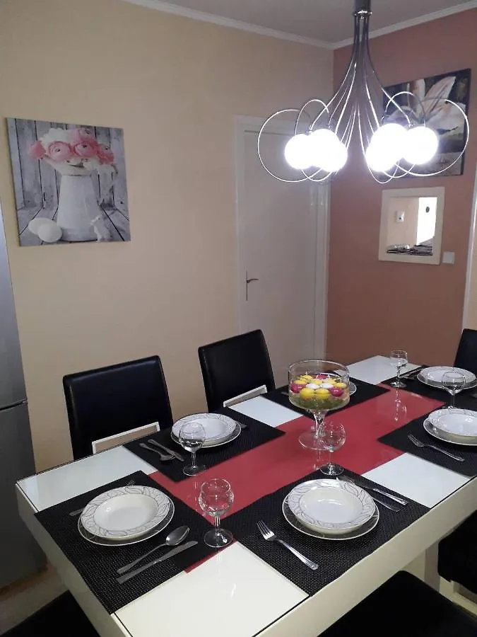 Apartman Lucica زادار 0*,